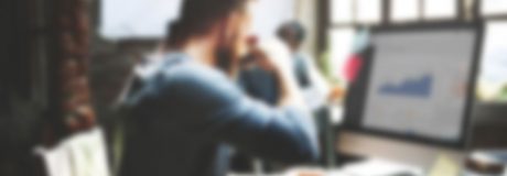 Manage Business Finances with Online Tools