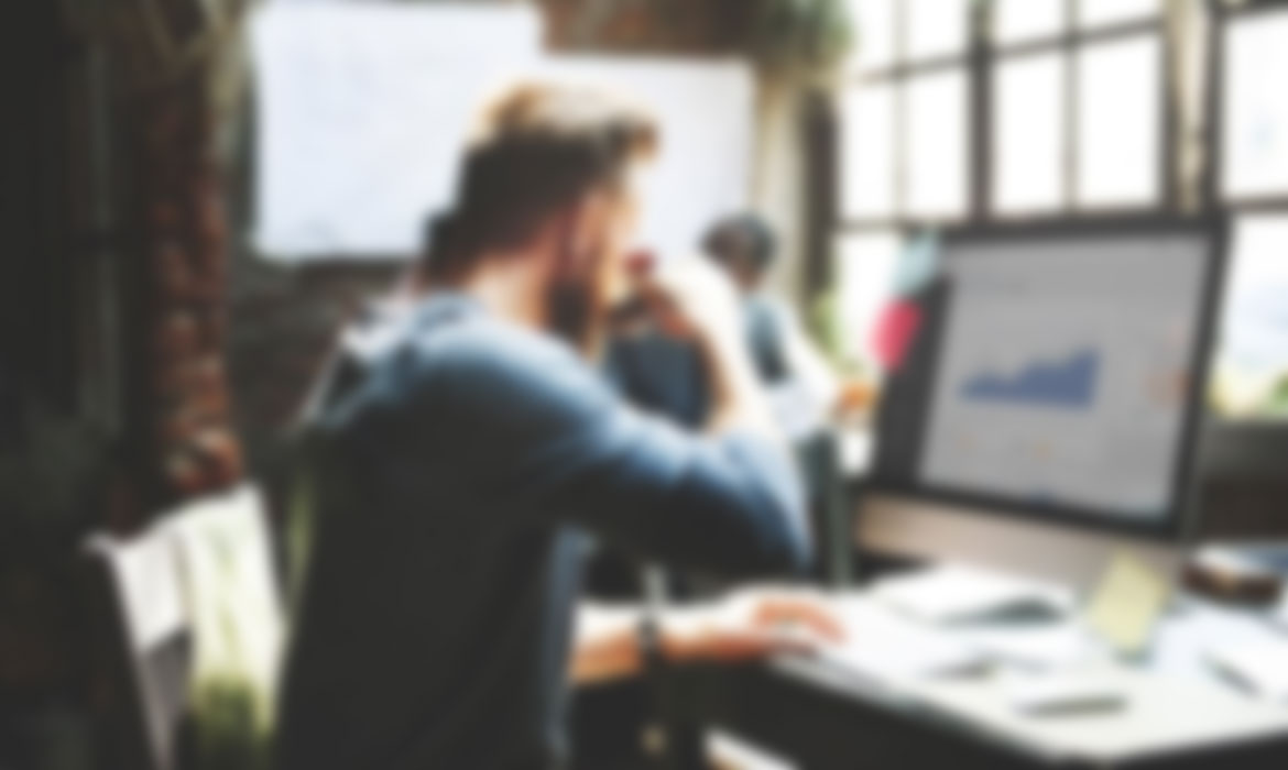 Manage Business Finances with Online Tools